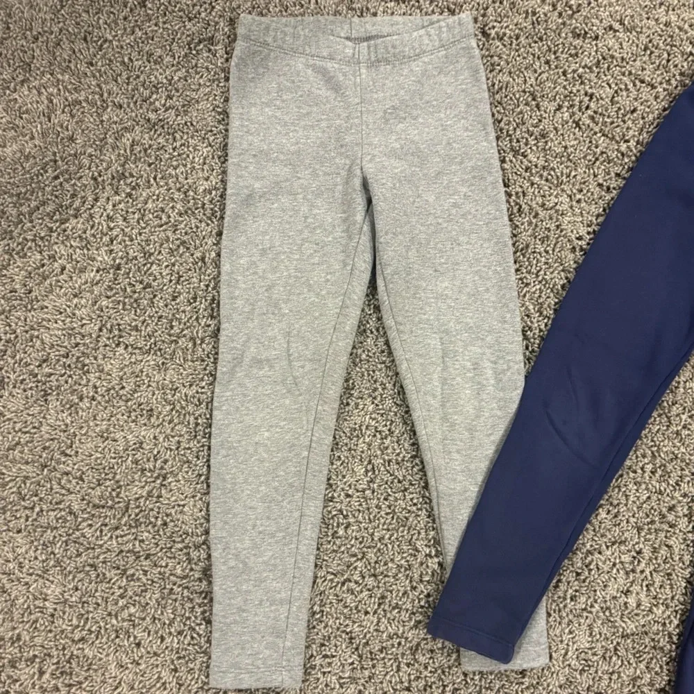 Bundle of 3 pairs of girls pants- fleece lined Leggings and joggers, size 5